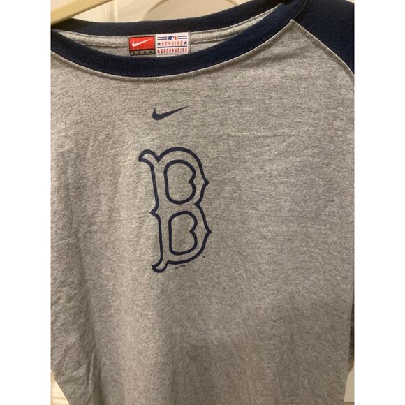 Nike Boston Red Sox tshirt - Picture 3 of 5